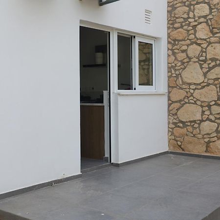 Adamandri Lodge - Prime Location ไอยานาปา ภายนอก รูปภาพ